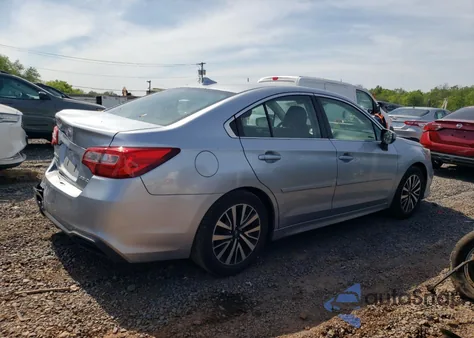 2019 Subaru Legacy 2.5I Premium из США, поврежденный, VIN 4S3BNAF65K3008835